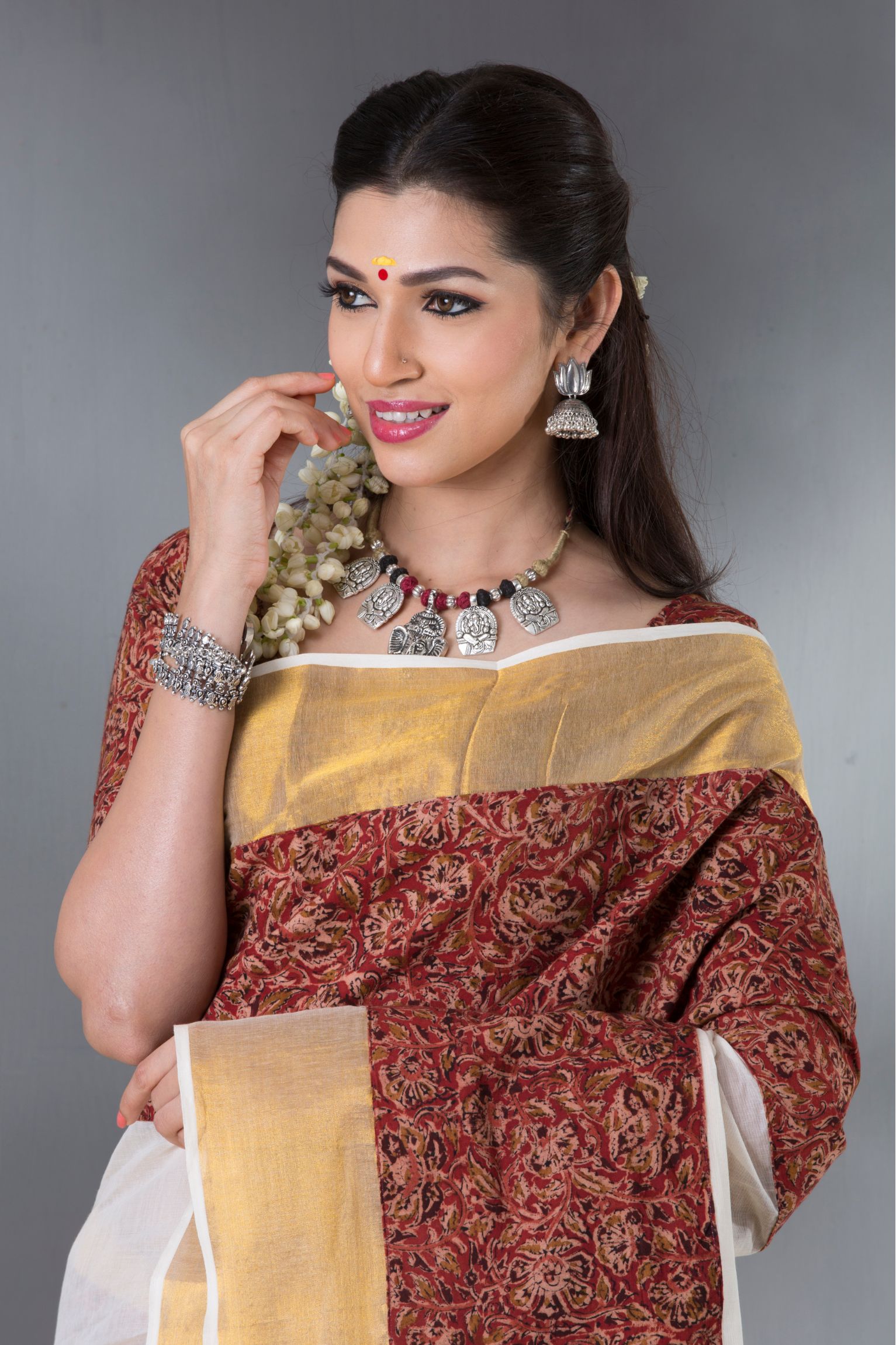 Festive Linen Embroidery Saree